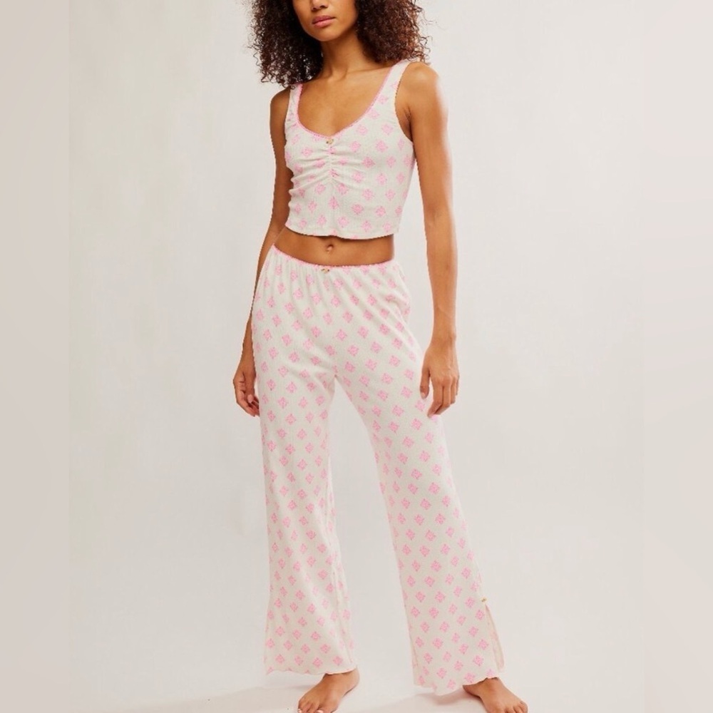 FREE PEOPLE NWT Fresh In Love Lounge Set / Snow Combo Size M